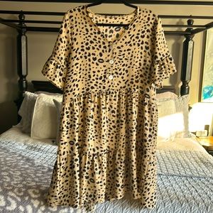 Size M Ladies Dress…perfect for vacation 🏝️